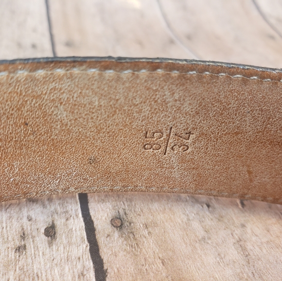 Like New Martin Dingman Italian Calfskin Belt - Picture 4 of 4